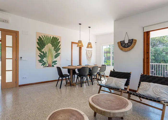 Casa Escorpion 滨海托萨